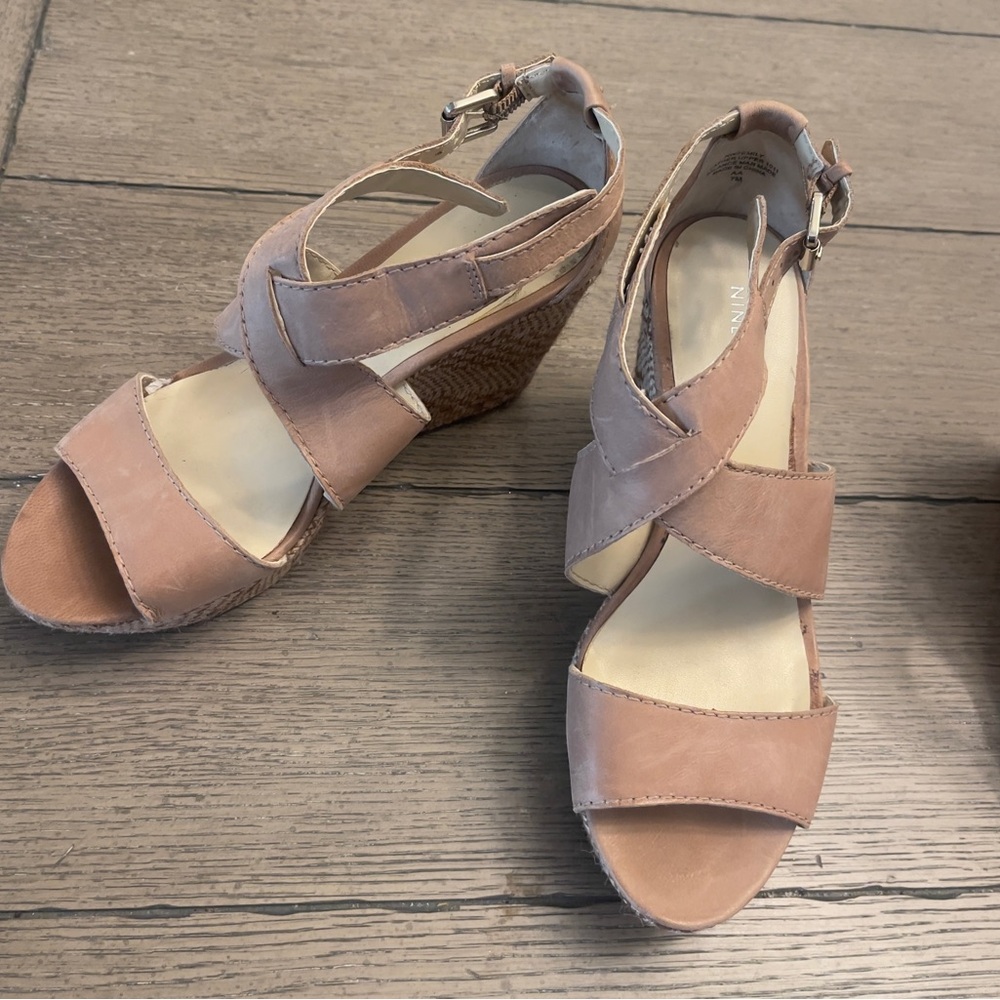 Nine West Women's Tan Wedge Sandals